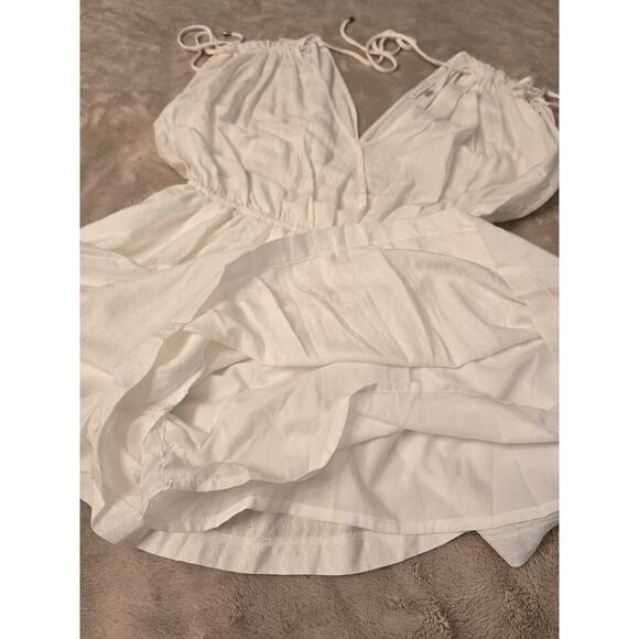 Hyfve White Romper Ruched Shoulders Tassel Ties Pockets Lined V-Neck Boho Chic M - Picture 10 of 13